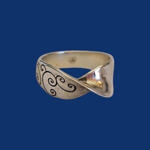 BRIGHTON Elegant Twisted Swirl Scroll Ring Size 9.25